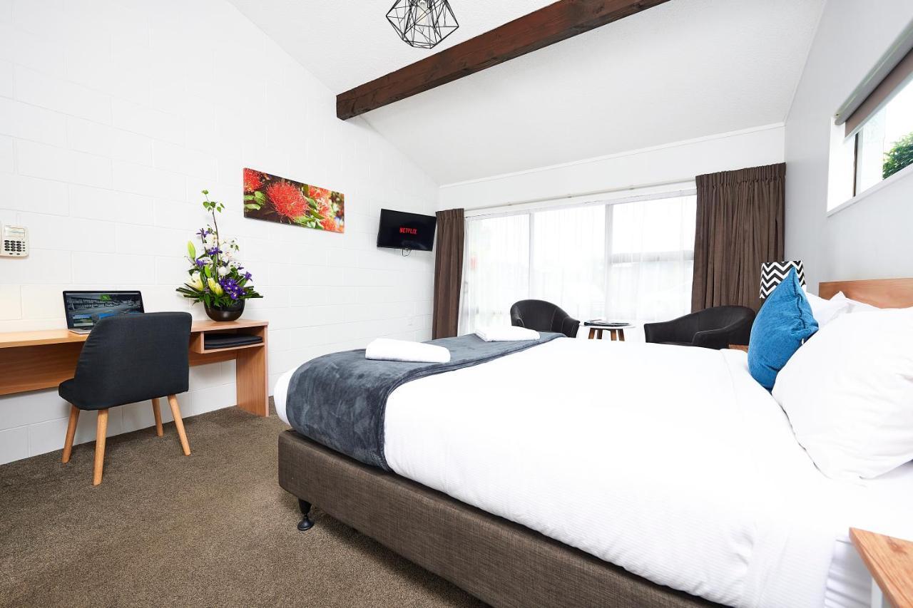Cobblestone Court Motel - Wenzel Motels Tauranga Bagian luar foto
