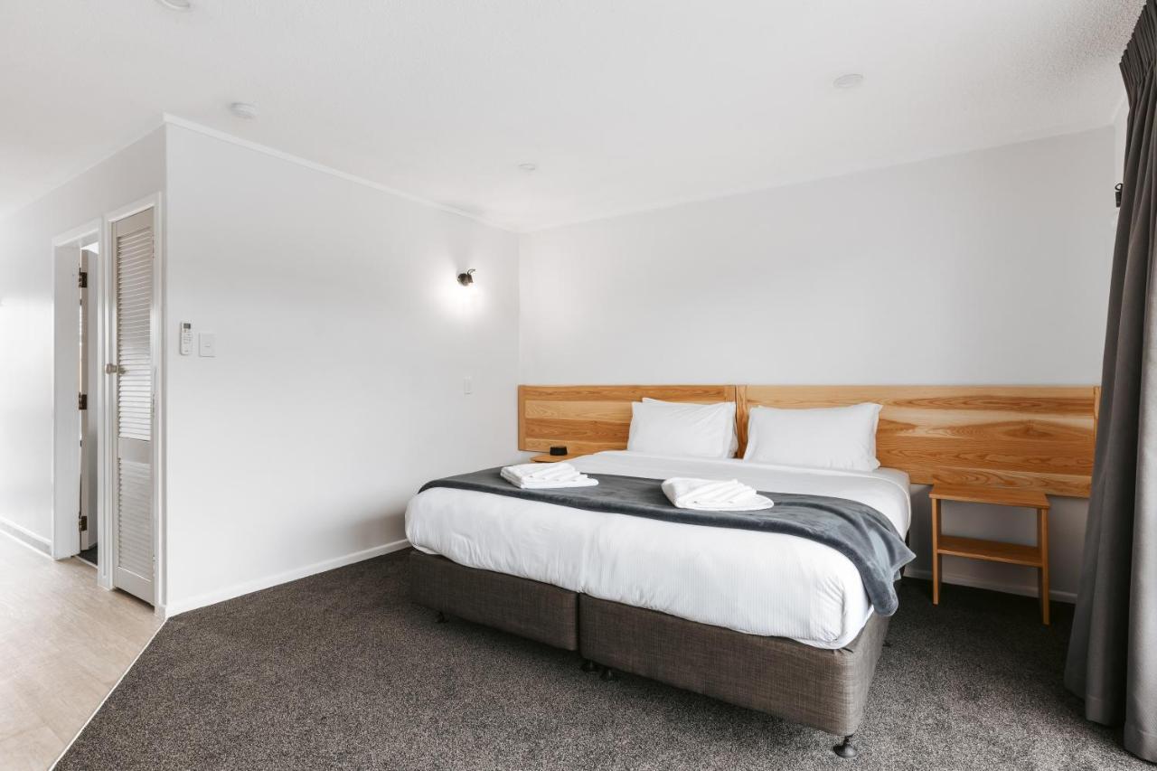 Cobblestone Court Motel - Wenzel Motels Tauranga Bagian luar foto