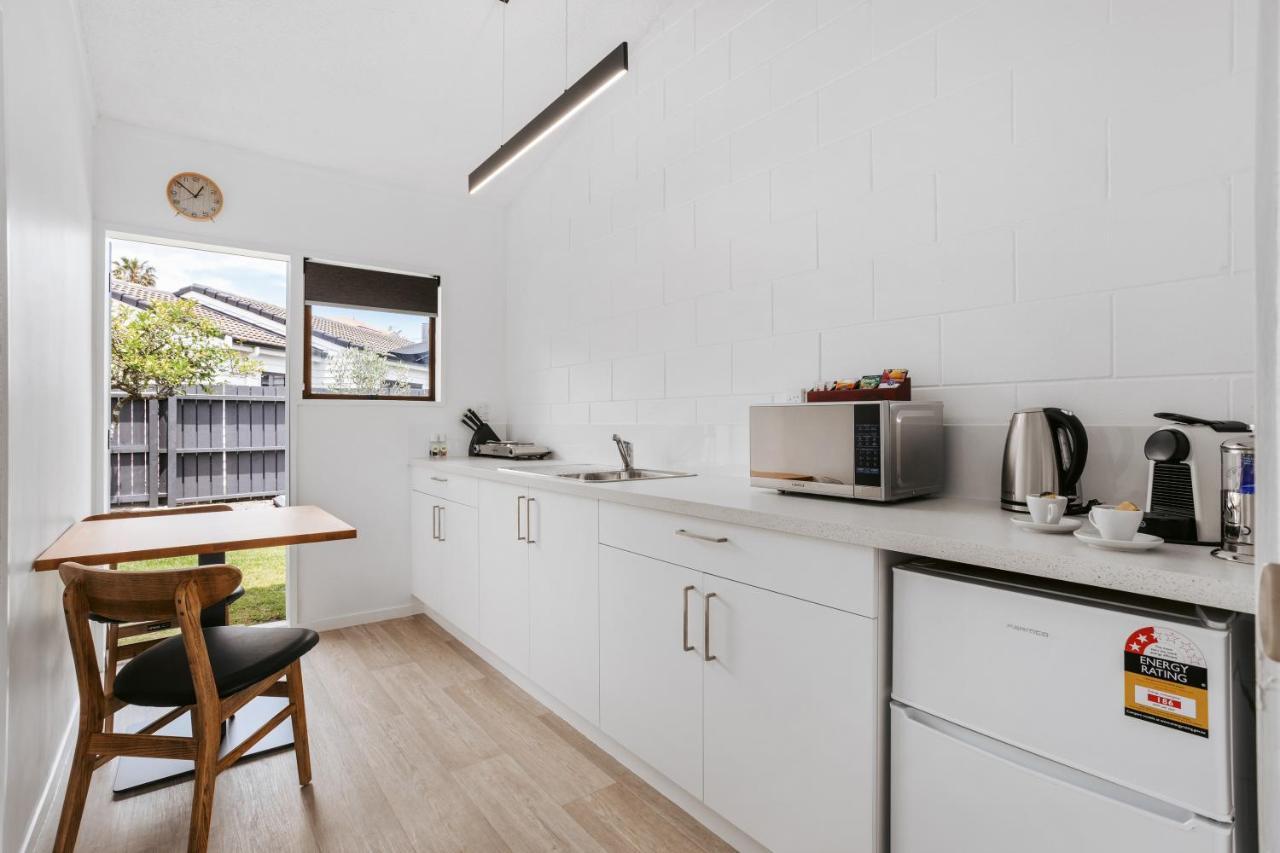 Cobblestone Court Motel - Wenzel Motels Tauranga Bagian luar foto