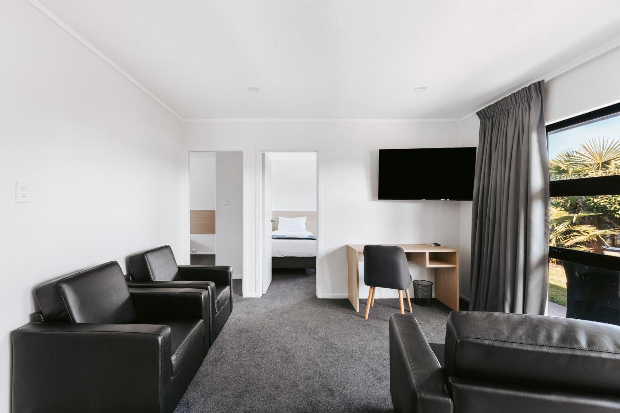 Cobblestone Court Motel - Wenzel Motels Tauranga Bagian luar foto